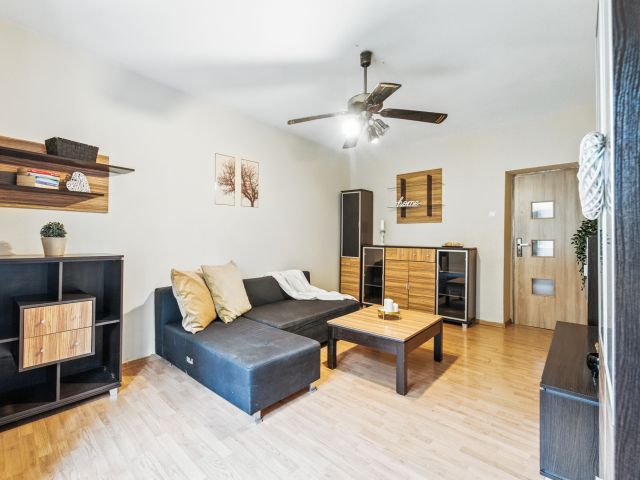 COZY AND COMFORTABLE APARTMENT FOR SALE IN HEART OF GLIWICE - 34.3 m² - Квартира - Продаж - Gliwice, Centrum