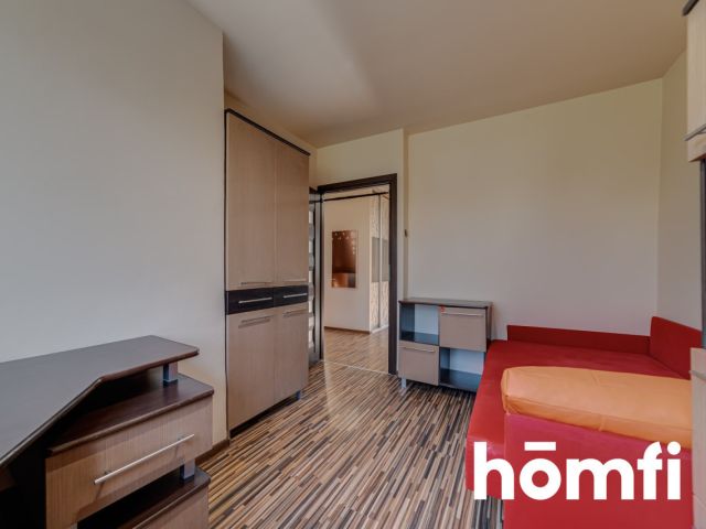 Spacious flat with 3 rooms placed in great localization - Apartment - Rent - Radom, Ustronie