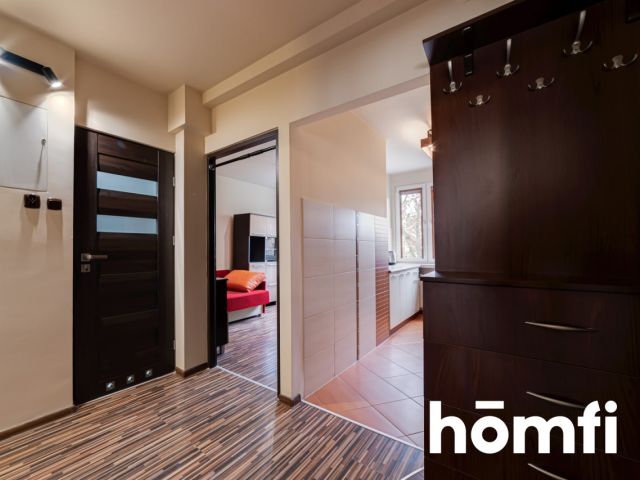 Spacious flat with 3 rooms placed in great localization - Apartment - Rent - Radom, Ustronie