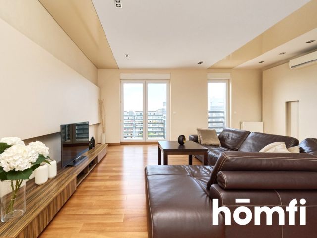 Unique, spacious 83 m2 apartment with a 20 m2 terrace, air conditioning, 2 balconies, closed garage!/ Zdrowa Street/Old Town/Wroclaw - Квартира - Оренда - Wrocław, Stare Miasto