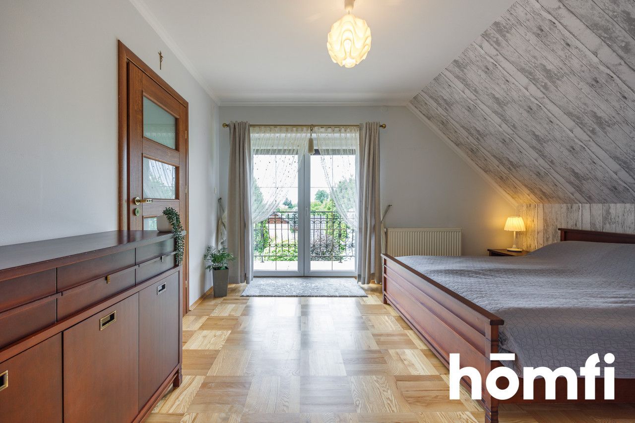 Comfortable detached house with an area of 118.6 m² (191.26m² total area) on a 9.24 ares plot - Sanok - House - Sale - Sanocki, Sanok