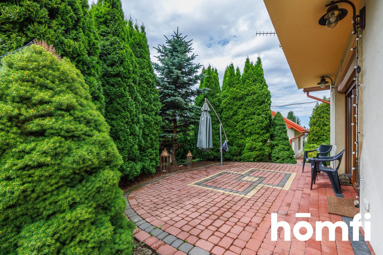 Komfortowy dom wolnostojący o pow. 118,6 m² ( 191,26m² pow. całkowita ) na 9,24 arowej działce - Sanok - Dom - Sprzedaż - Sanocki, Sanok