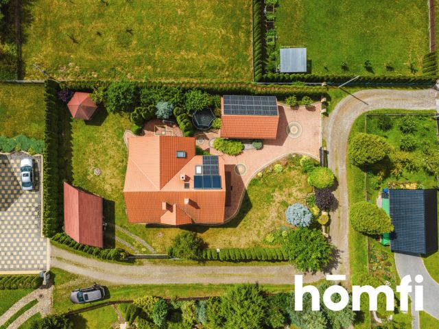 Komfortowy dom wolnostojący o pow. 118,6 m² ( 191,26m² pow. całkowita ) na 9,24 arowej działce - Sanok - Dom - Sprzedaż - Sanocki, Sanok