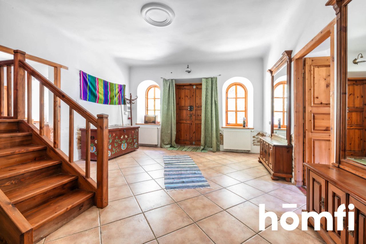 ATMOSPHERIC MANOR HOUSE WITH A LARGE PLOT BY THE FOREST - Дім - Продаж - Świdnicki, Rybczewice / Choiny