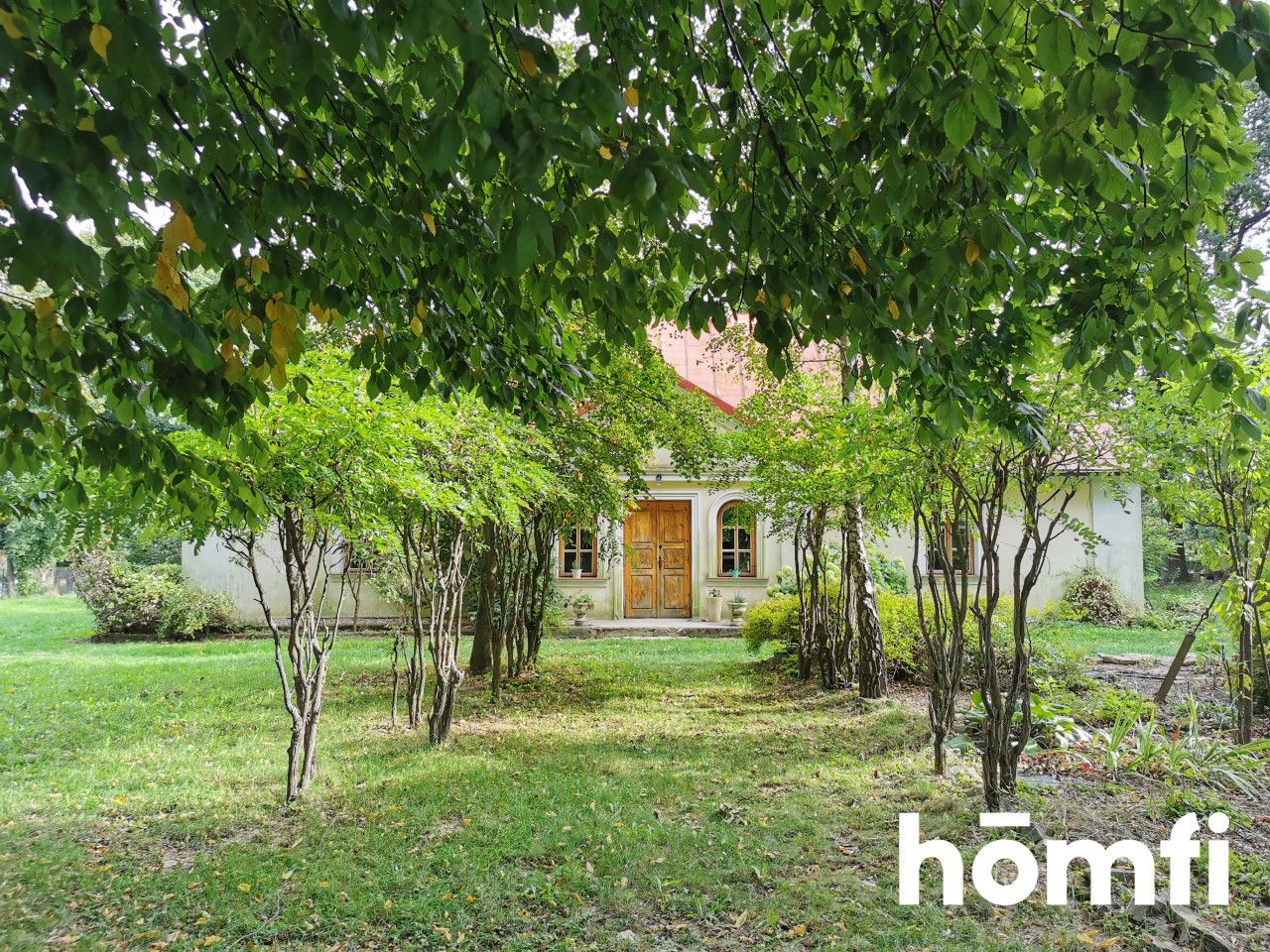 ATMOSPHERIC MANOR HOUSE WITH A LARGE PLOT BY THE FOREST - Дім - Продаж - Świdnicki, Rybczewice / Choiny