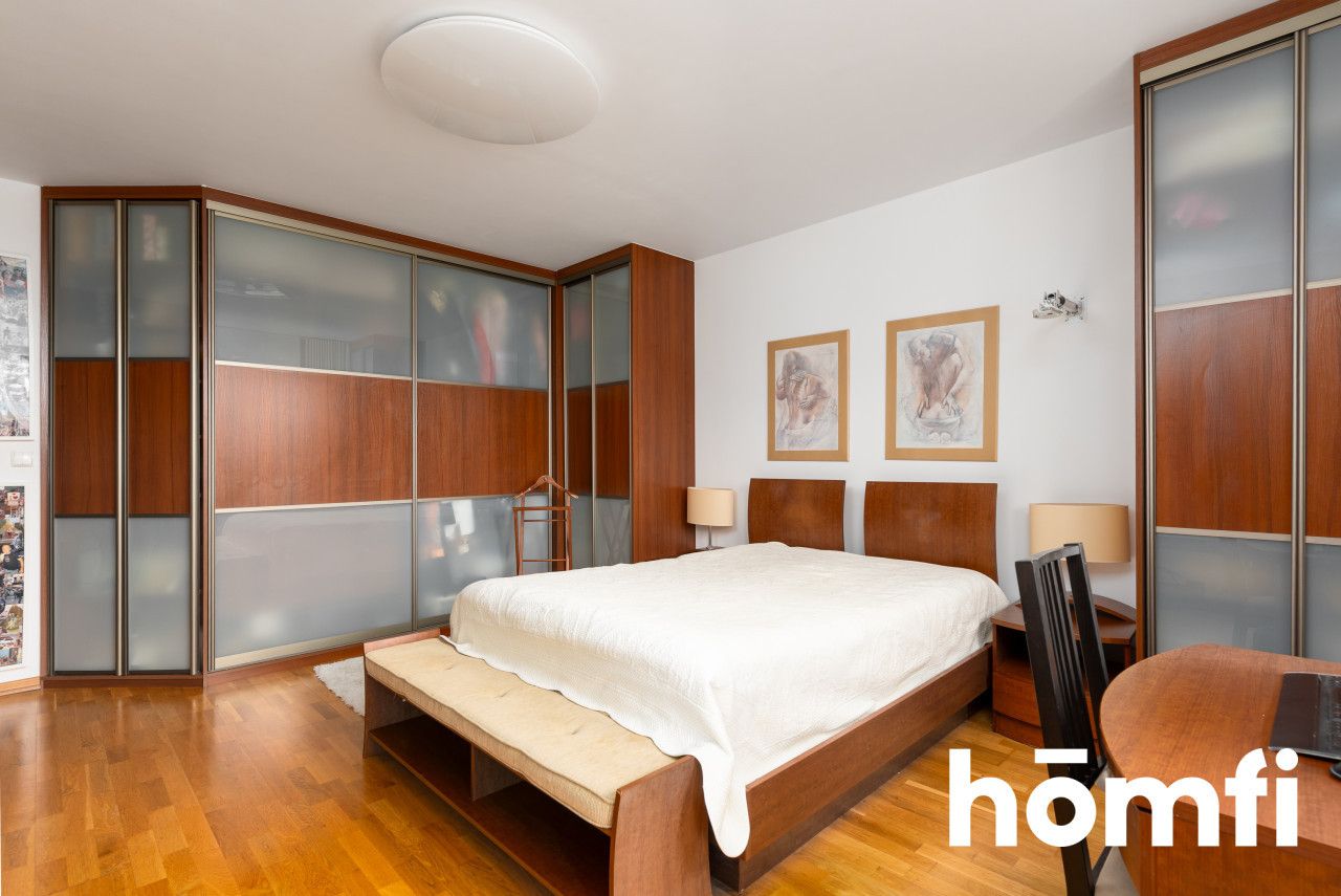 4 rooms with a beautiful view & attic potential - Квартира - Продаж - Gdańsk, Orunia Górna