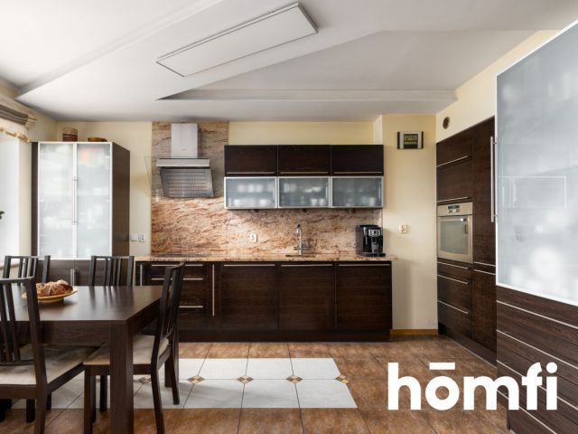 4 rooms with a beautiful view & attic potential - Квартира - Продаж - Gdańsk, Orunia Górna