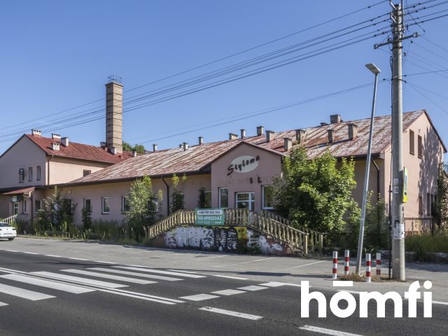 Restaurant and hotel property located on Route 42 – Bliżyn - Commercial premises - Sale - Skarżyski, Bliżyn