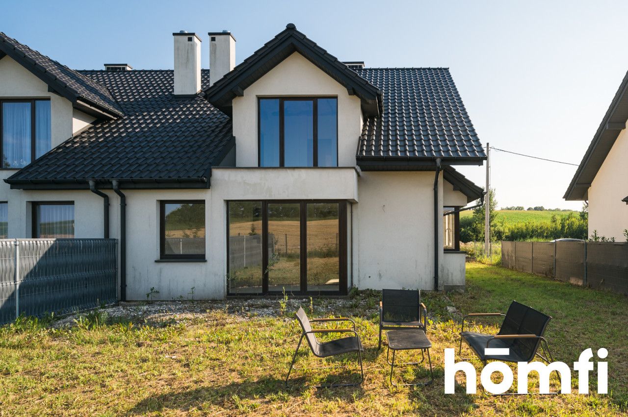 A HOUSE SURROUNDED BY GREENNESS | 5 ROOMS | WARDROBE | GARAGE | PLOT 5,02 AR | | SZPITARY MUNICIPALITY NOWE BRZESKO - House - Sale - Proszowicki, Nowe Brzesko / Szpitary