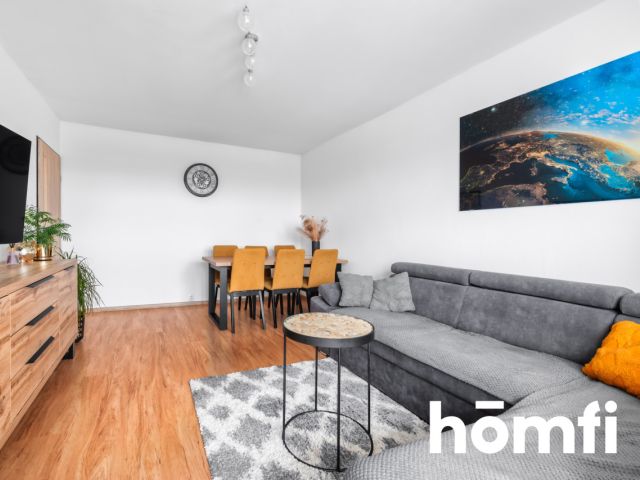 Comfortable 3 rooms with a large balcony after renovation - Apartment - Sale - Chełm