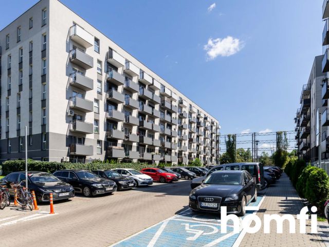 Bieńczycka/ studio/ balcony in Czyżyny - Apartment - Rent - Kraków, Nowa Huta / Czyżyny