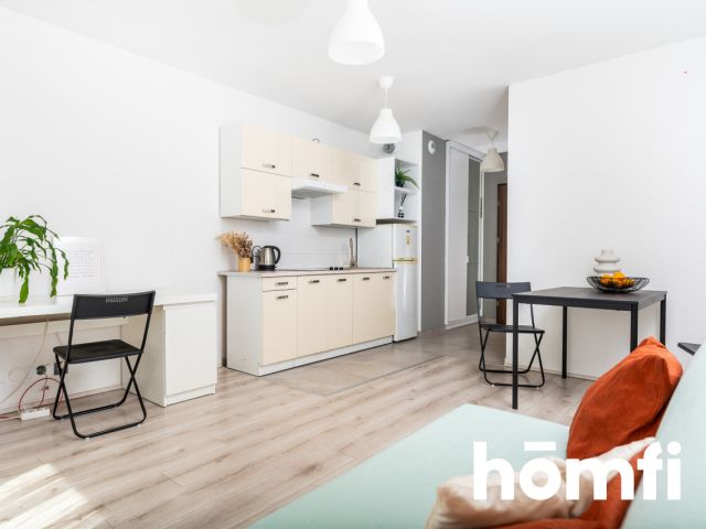 Bieńczycka/ studio/ balcony in Czyżyny - Apartment - Rent - Kraków, Nowa Huta / Czyżyny