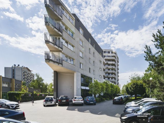 One-bedroom with Balcony & AC | Fully Renovated | Bosaków 5a - Apartment - Rent - Kraków, Śródmieście / Olsza