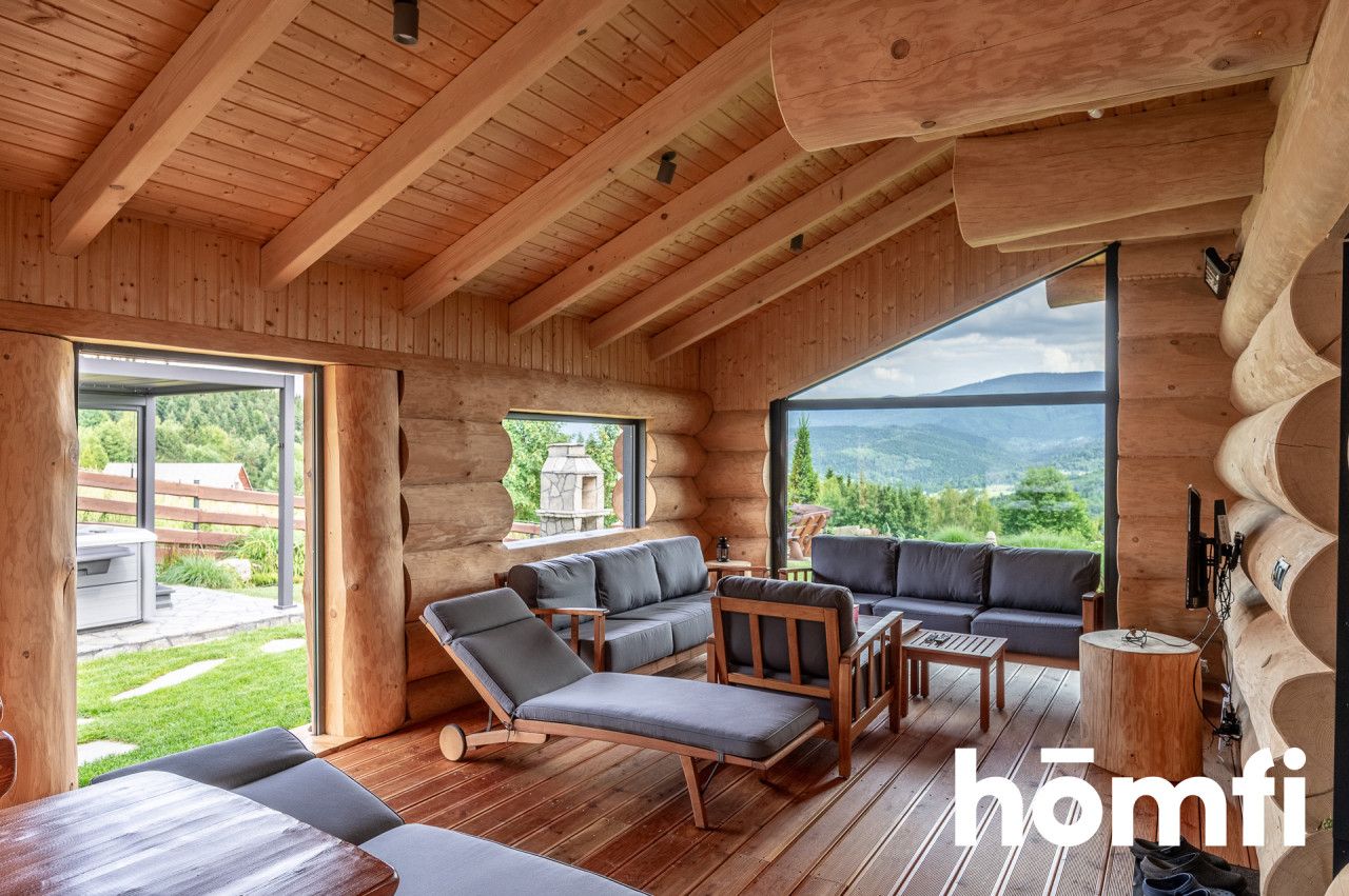 A phenomenal log house - Будинок - Продаж - Suski, Zawoja