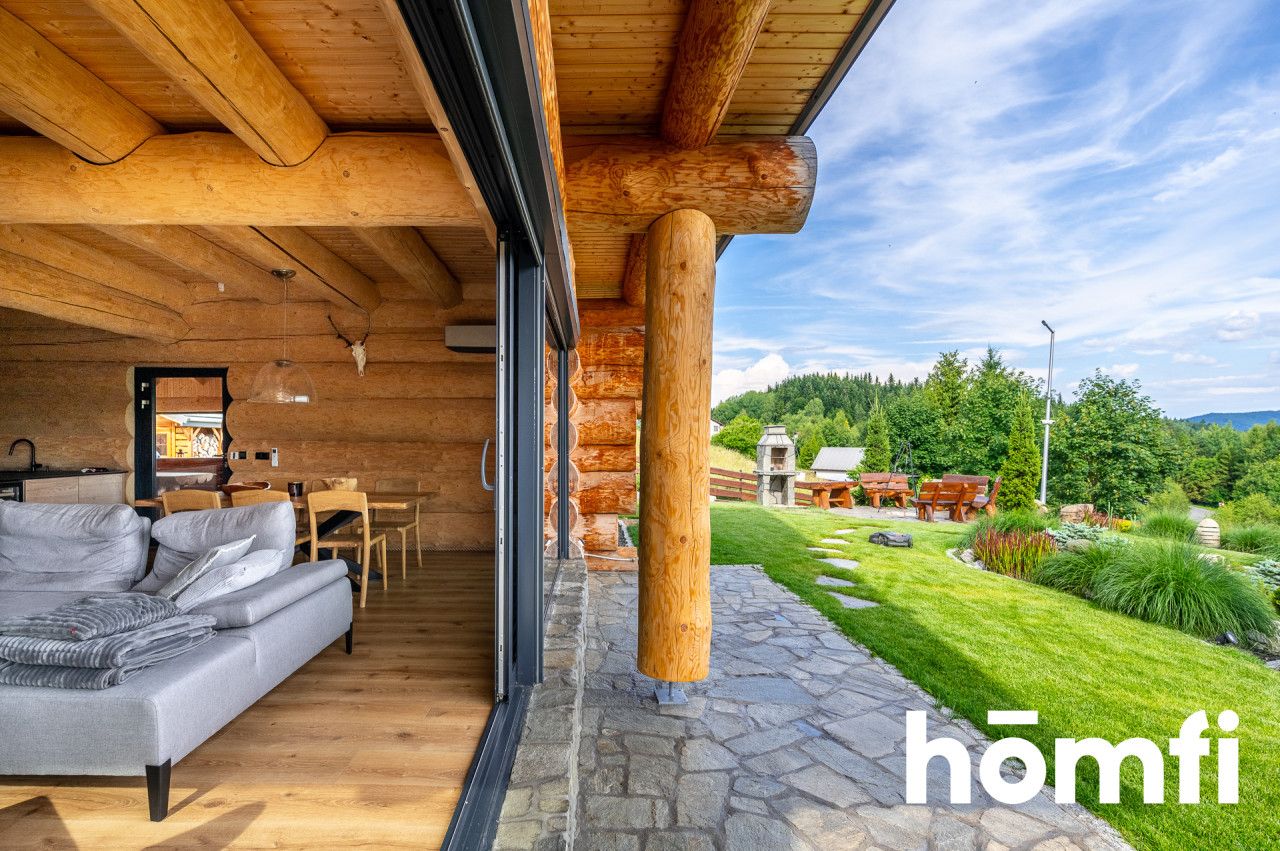 A phenomenal log house - Будинок - Продаж - Suski, Zawoja