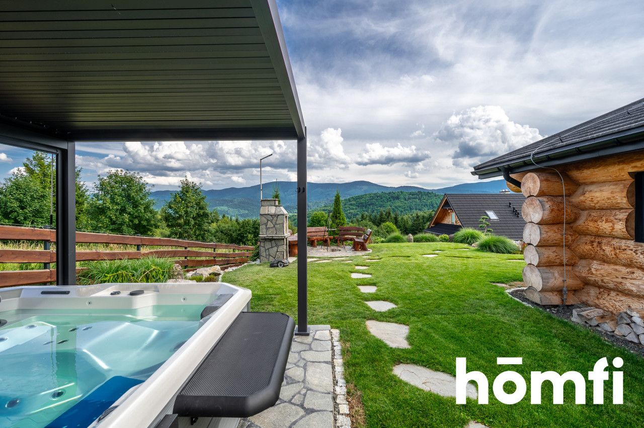 A phenomenal log house - Будинок - Продаж - Suski, Zawoja