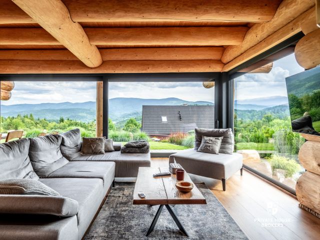 A phenomenal log house - Будинок - Продаж - Suski, Zawoja