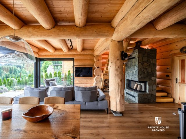 A phenomenal log house - Будинок - Продаж - Suski, Zawoja