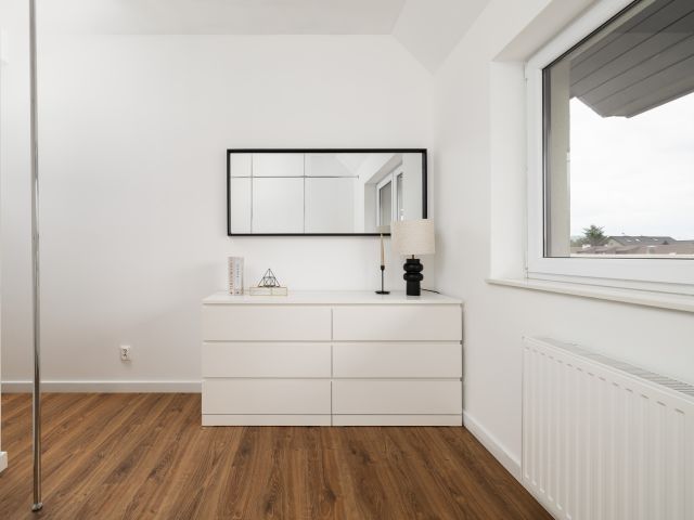 Well-lit, 105m² with a garage built into the building | 246m² plot | garden, terrace, pool, air conditioning | - House - Rent - Krakowski, Zabierzów / Brzezie