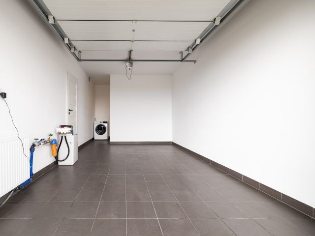 Well-lit, 105m² with a garage built into the building | 246m² plot | garden, terrace, pool, air conditioning | - House - Rent - Krakowski, Zabierzów / Brzezie