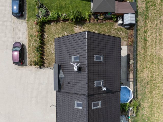 Well-lit, 105m² with a garage built into the building | 246m² plot | garden, terrace, pool, air conditioning | - House - Rent - Krakowski, Zabierzów / Brzezie