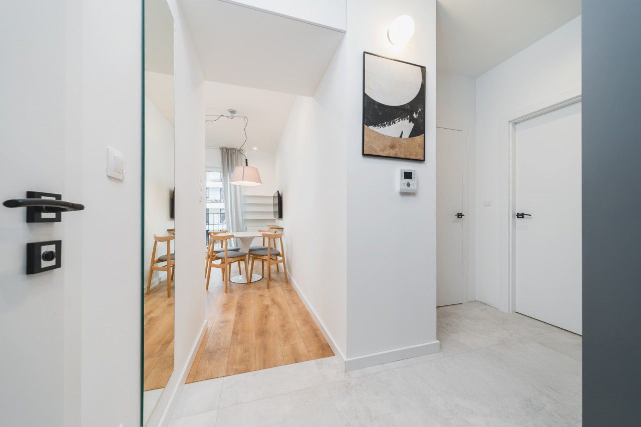 Functional 2-bedroom Apartment in Steam Park – Kraków City Centre, Rakowicka Street - Apartment - Sale - Kraków, Śródmieście / Stare Miasto