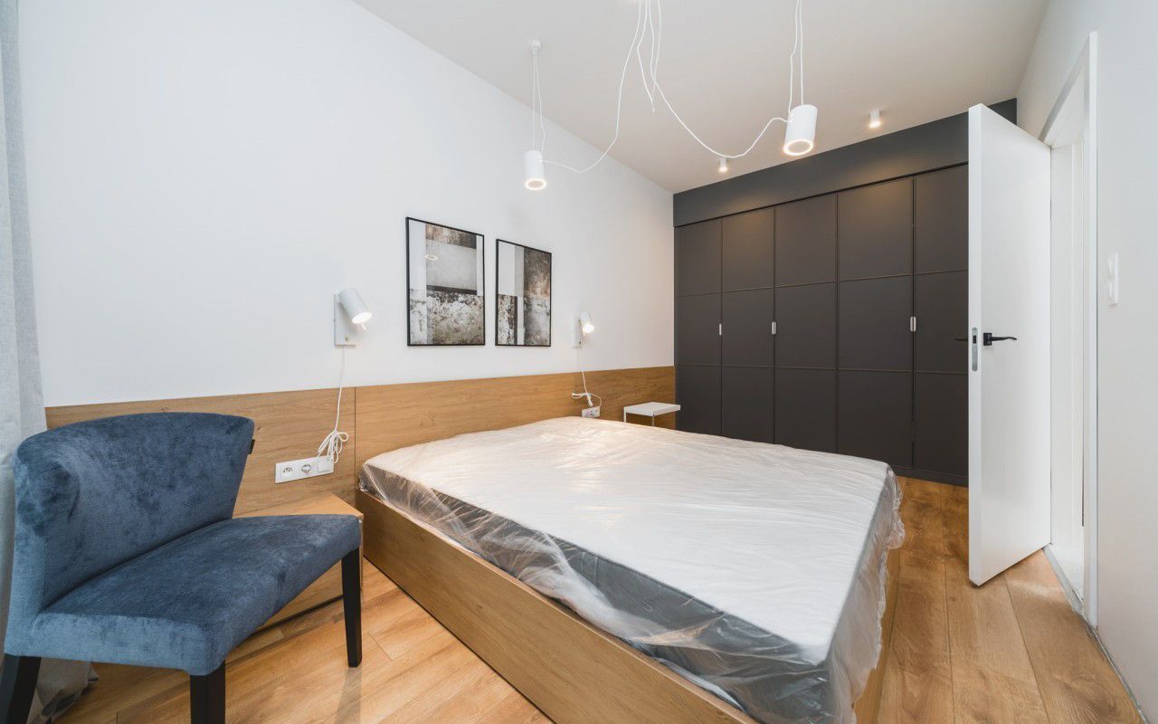 Functional 2-bedroom Apartment in Steam Park – Kraków City Centre, Rakowicka Street - Apartment - Sale - Kraków, Śródmieście / Stare Miasto