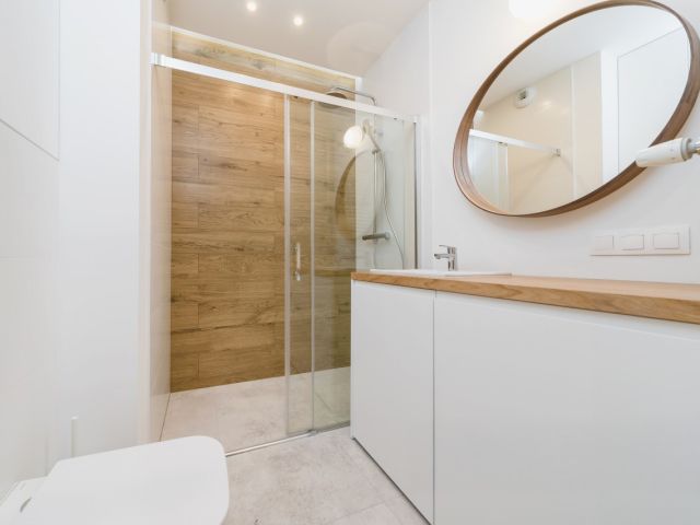 Functional 2-bedroom Apartment in Steam Park – Kraków City Centre, Rakowicka Street - Apartment - Sale - Kraków, Śródmieście / Stare Miasto