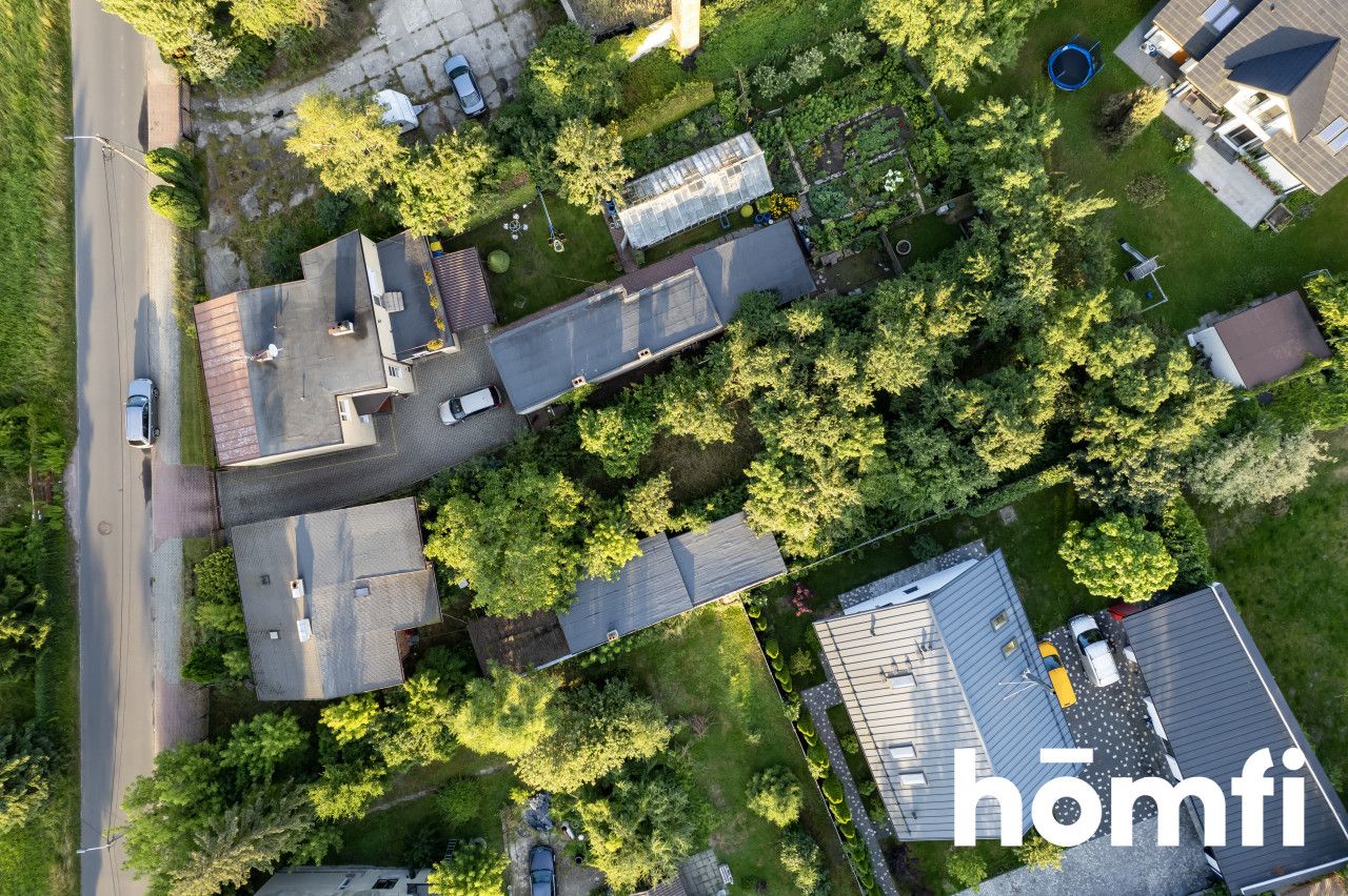 Dom z ogrodem i zabudowaniami – Twój azyl blisko Portu Łódź - Dom - Sprzedaż - Łódź, Górna