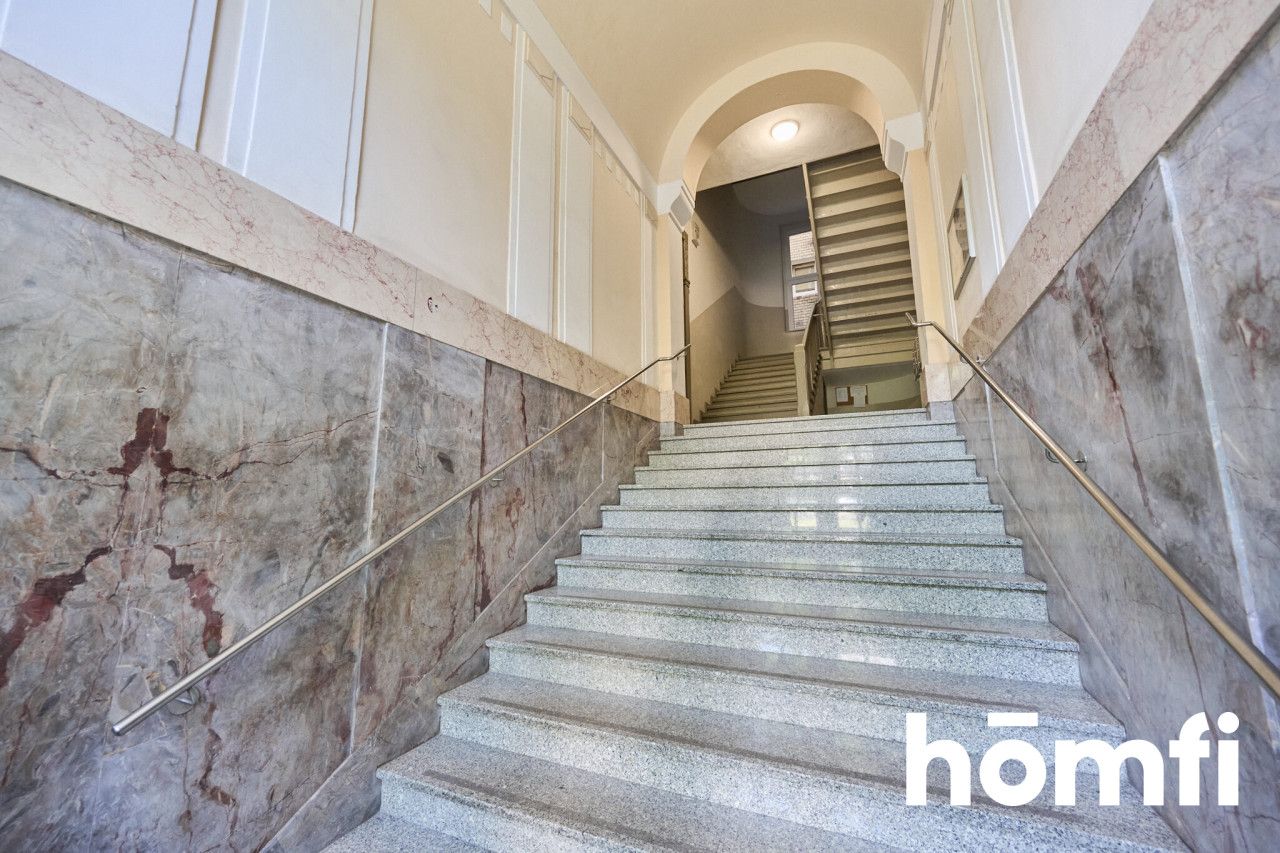 Unique apartment in a tenement building on Kamienna Street - Квартира - Продаж - Wrocław, Krzyki / Huby