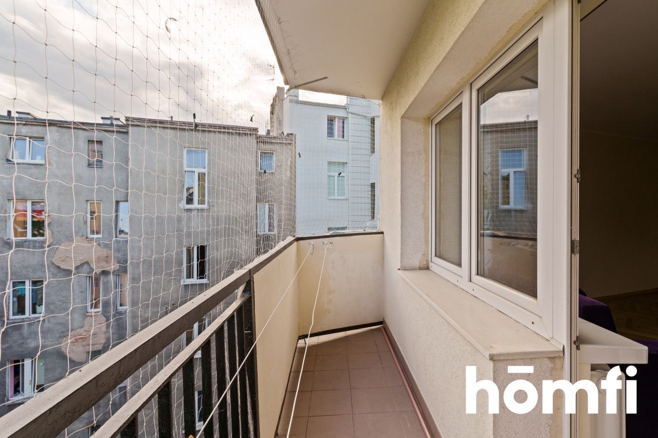 large studio apartment in the center of Gdynia, city center, balcony - Квартира - Оренда - Gdynia, Śródmieście