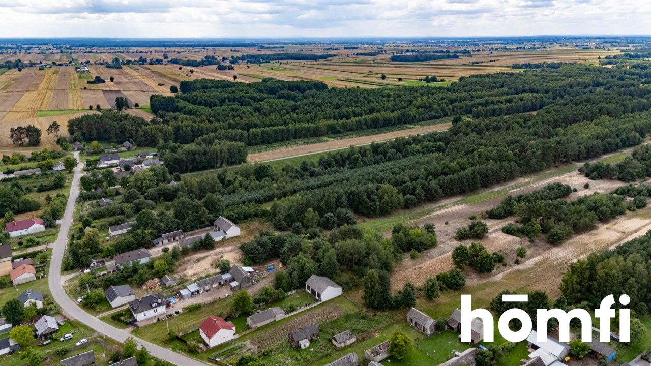 Gospodarstwo z domem do remontu, stodołą i dużą działką rolną i leśną - Dom - Sprzedaż - Zwoleński, Tczów / Lucin