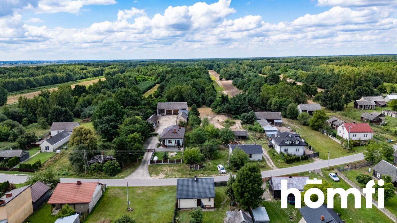 Gospodarstwo z domem do remontu, stodołą i dużą działką rolną i leśną - Dom - Sprzedaż - Zwoleński, Tczów / Lucin