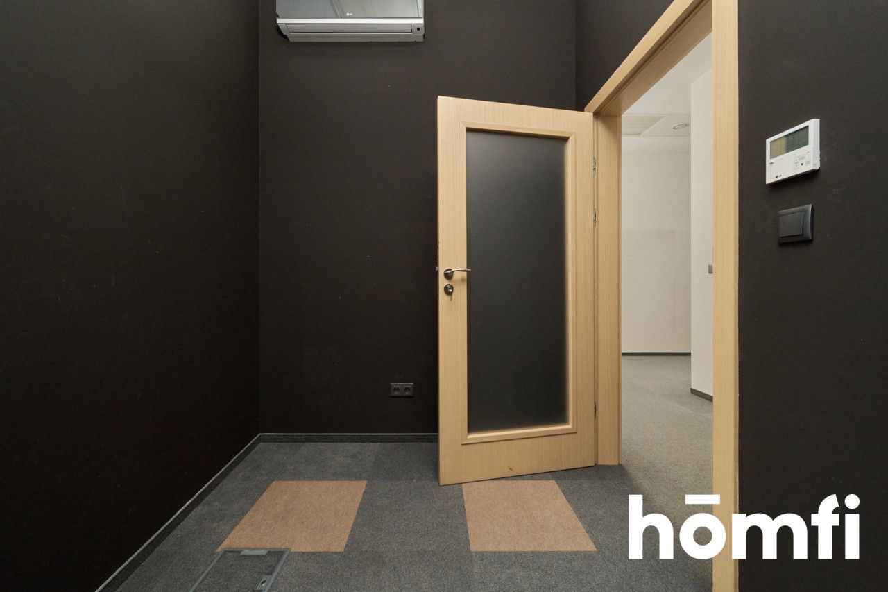 Na wynajem przestronny lokal 260 m2 Rynek 2 piętro - Lokal użytkowy - Wynajem - Wrocław, Stare Miasto / Rynek