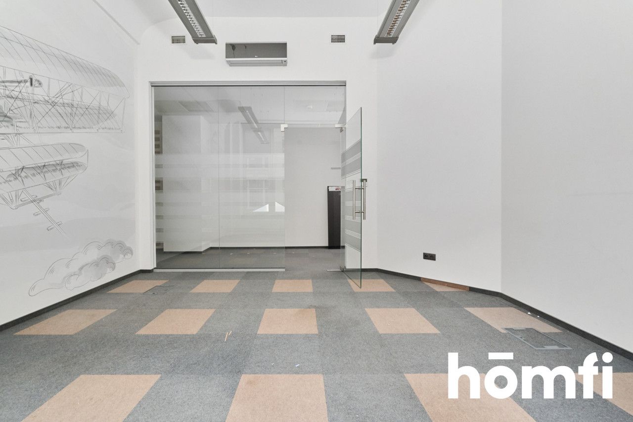 Na wynajem przestronny lokal 260 m2 Rynek 2 piętro - Lokal użytkowy - Wynajem - Wrocław, Stare Miasto / Rynek