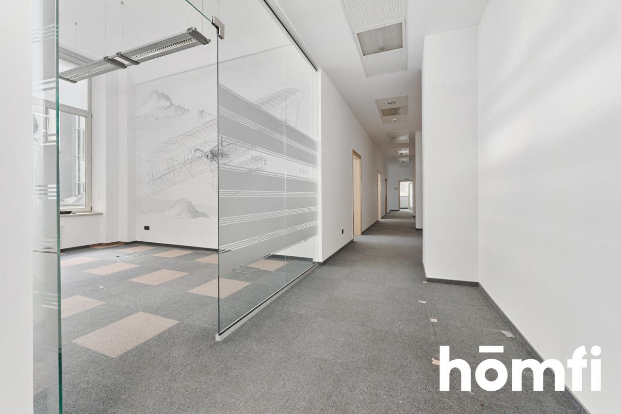 Na wynajem przestronny lokal 260 m2 Rynek 2 piętro - Lokal użytkowy - Wynajem - Wrocław, Stare Miasto / Rynek