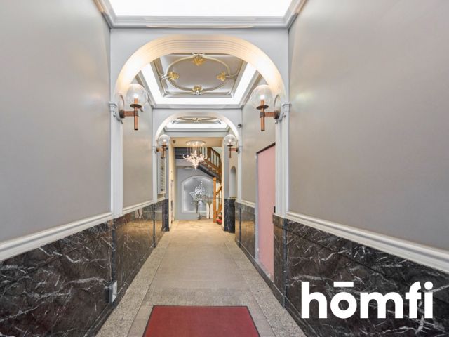 Na wynajem przestronny lokal 260 m2 Rynek 2 piętro - Commercial premises - Rent - Wrocław, Stare Miasto / Rynek