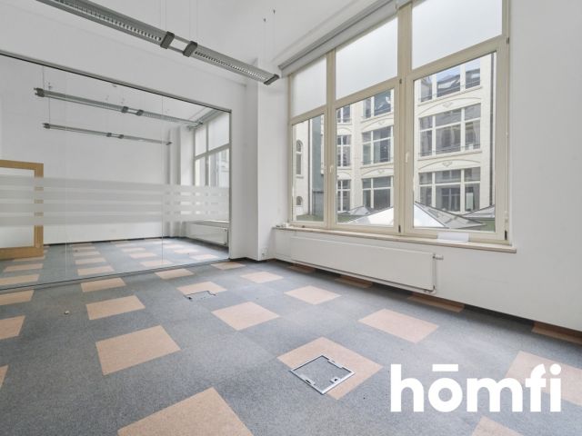 Na wynajem przestronny lokal 260 m2 Rynek 2 piętro - Commercial premises - Rent - Wrocław, Stare Miasto / Rynek