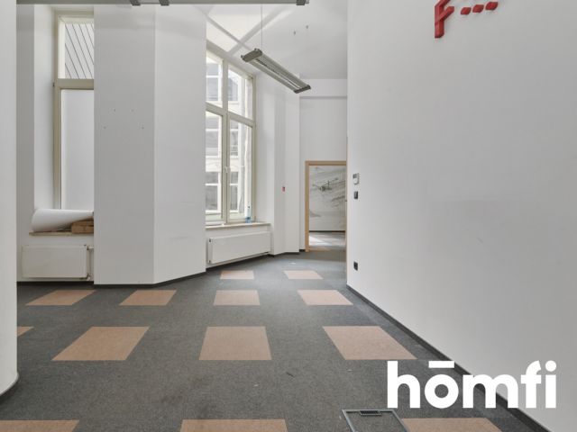 Na wynajem przestronny lokal 260 m2 Rynek 2 piętro - Commercial premises - Rent - Wrocław, Stare Miasto / Rynek