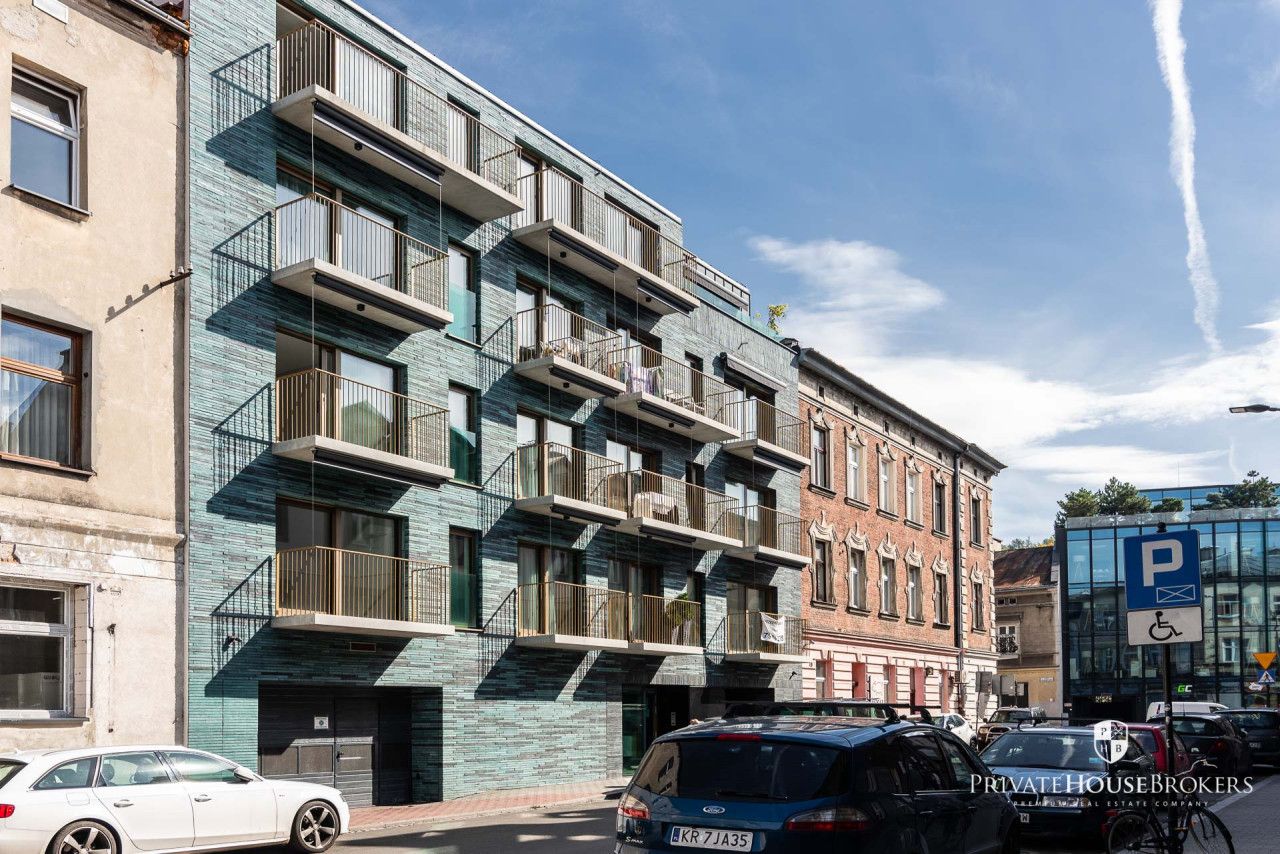 An intimate investment in the heart of Stary Podgórze, next to the Park, an apartment of 40 m2 in a high standard - Apartment - Rent - Kraków, Podgórze