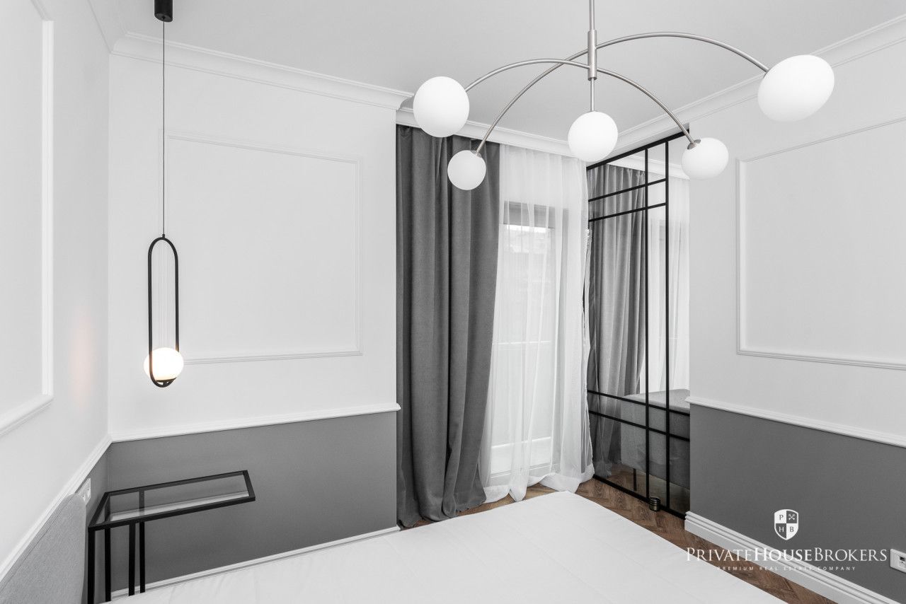 An intimate investment in the heart of Stary Podgórze, next to the Park, an apartment of 40 m2 in a high standard - Apartment - Rent - Kraków, Podgórze