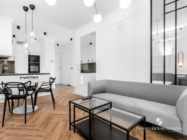 An intimate investment in the heart of Stary Podgórze, next to the Park, an apartment of 40 m2 in a high standard - Apartment - Rent - Kraków, Podgórze