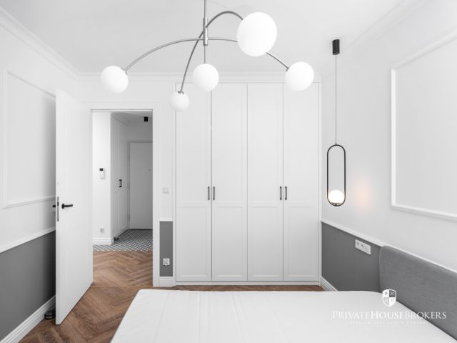 An intimate investment in the heart of Stary Podgórze, next to the Park, an apartment of 40 m2 in a high standard - Apartment - Rent - Kraków, Podgórze