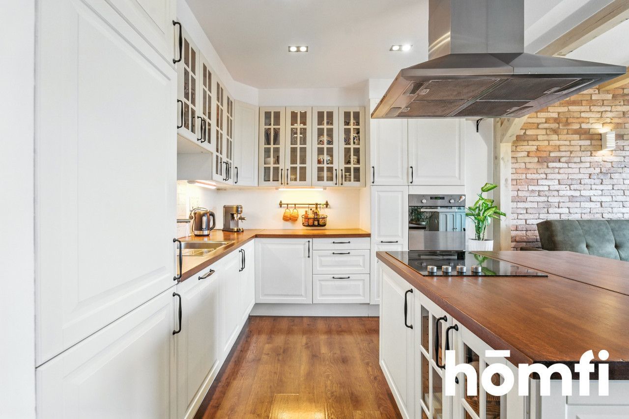 A spacious apartment in the heart of Częstochowa - Квартира - Продаж - Częstochowa, Częstochówka