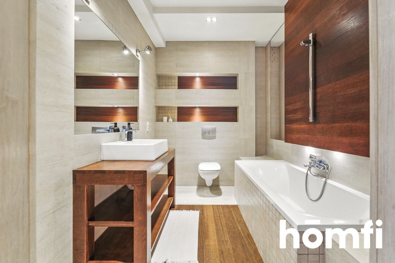 A spacious apartment in the heart of Częstochowa - Квартира - Продаж - Częstochowa, Częstochówka