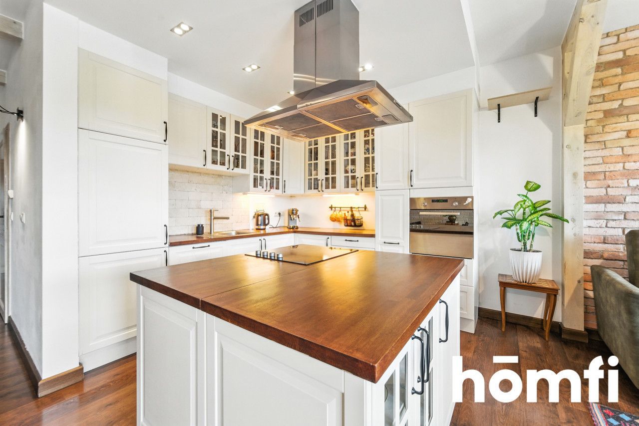 A spacious apartment in the heart of Częstochowa - Квартира - Продаж - Częstochowa, Częstochówka