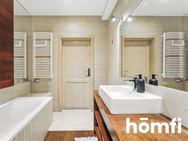 Przestronny apartament w sercu Częstochowy - Mieszkanie - Sprzedaż - Częstochowa, Częstochówka