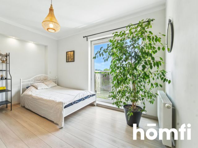 Przestronny apartament w sercu Częstochowy - Mieszkanie - Sprzedaż - Częstochowa, Częstochówka