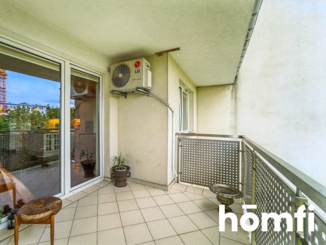 Przestronny apartament w sercu Częstochowy - Mieszkanie - Sprzedaż - Częstochowa, Częstochówka