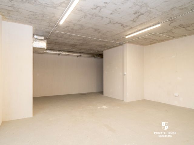 Commercial space for sell Półłanki street 58 mkw - Commercial premises - Sale - Kraków, Podgórze / Rybitwy